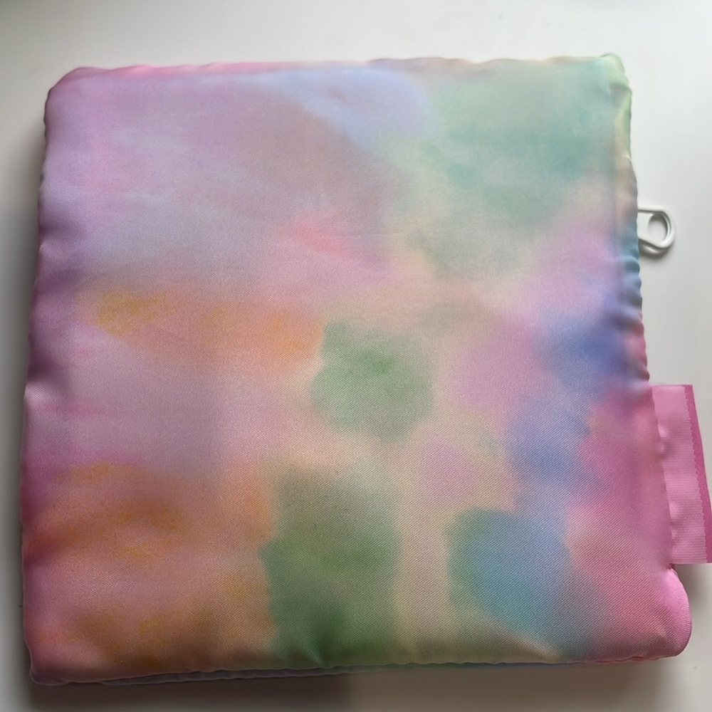 Stoney Clover Lane x Target Tye Dye Reusable tote bag- Brand new! - Picture 4 of 4